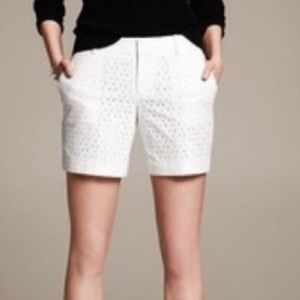 BANANA REPUBLIC Womens Eyelet Fashion Dress Shorts | 12
